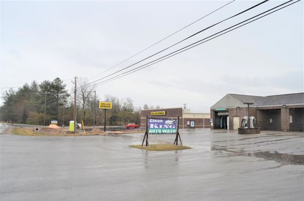 Sparta Hwy: Sparta Hwy, Crossville, TN 38555